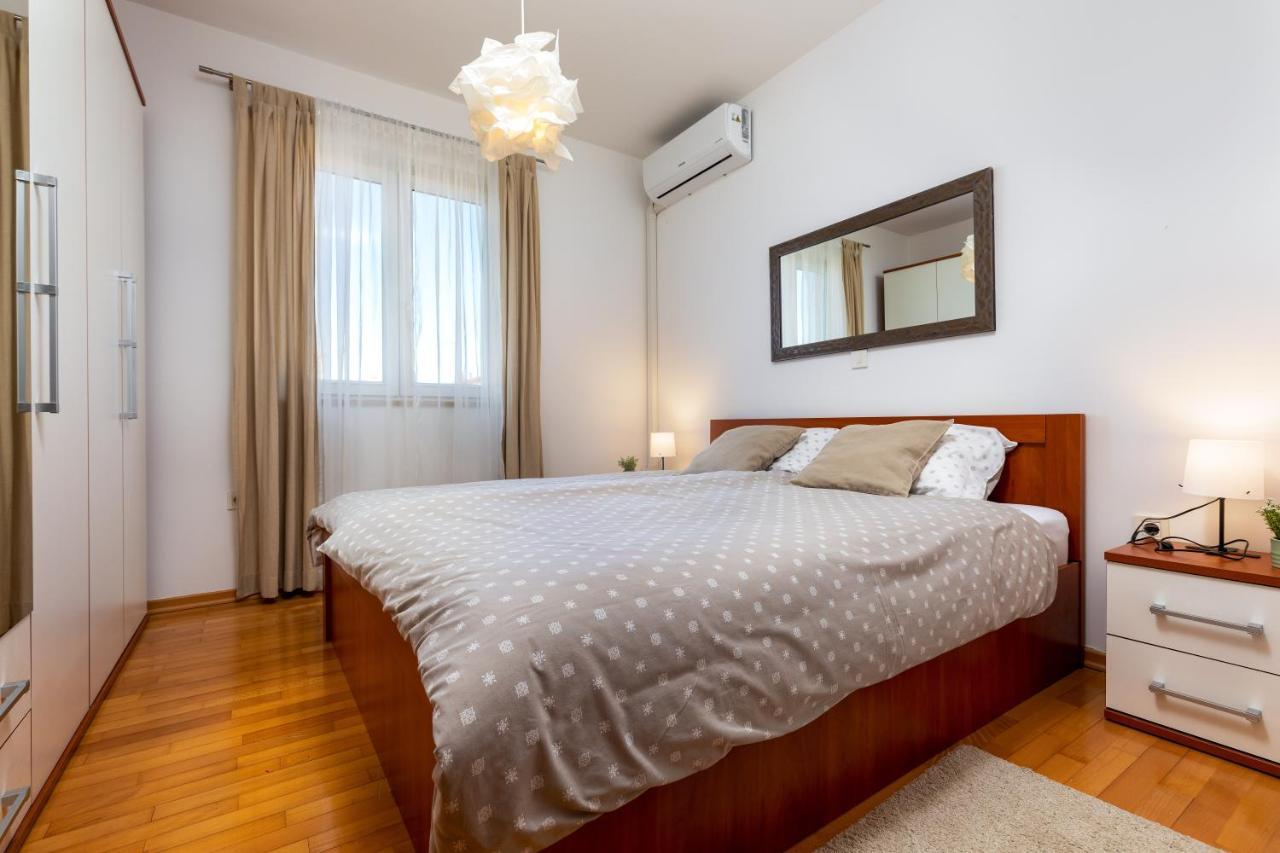 Duplex + Garage Apartment Rovinj Luaran gambar