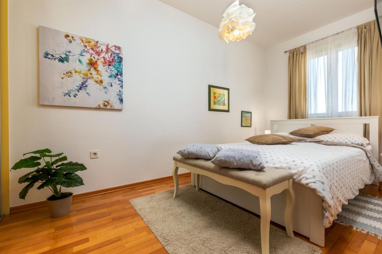 Duplex + Garage Apartment Rovinj Luaran gambar
